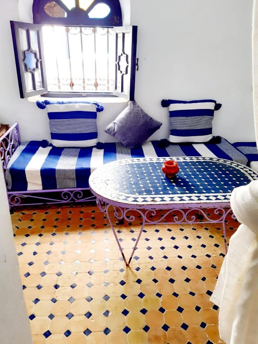 Dar Imran Apartment Есувейра Екстериор снимка