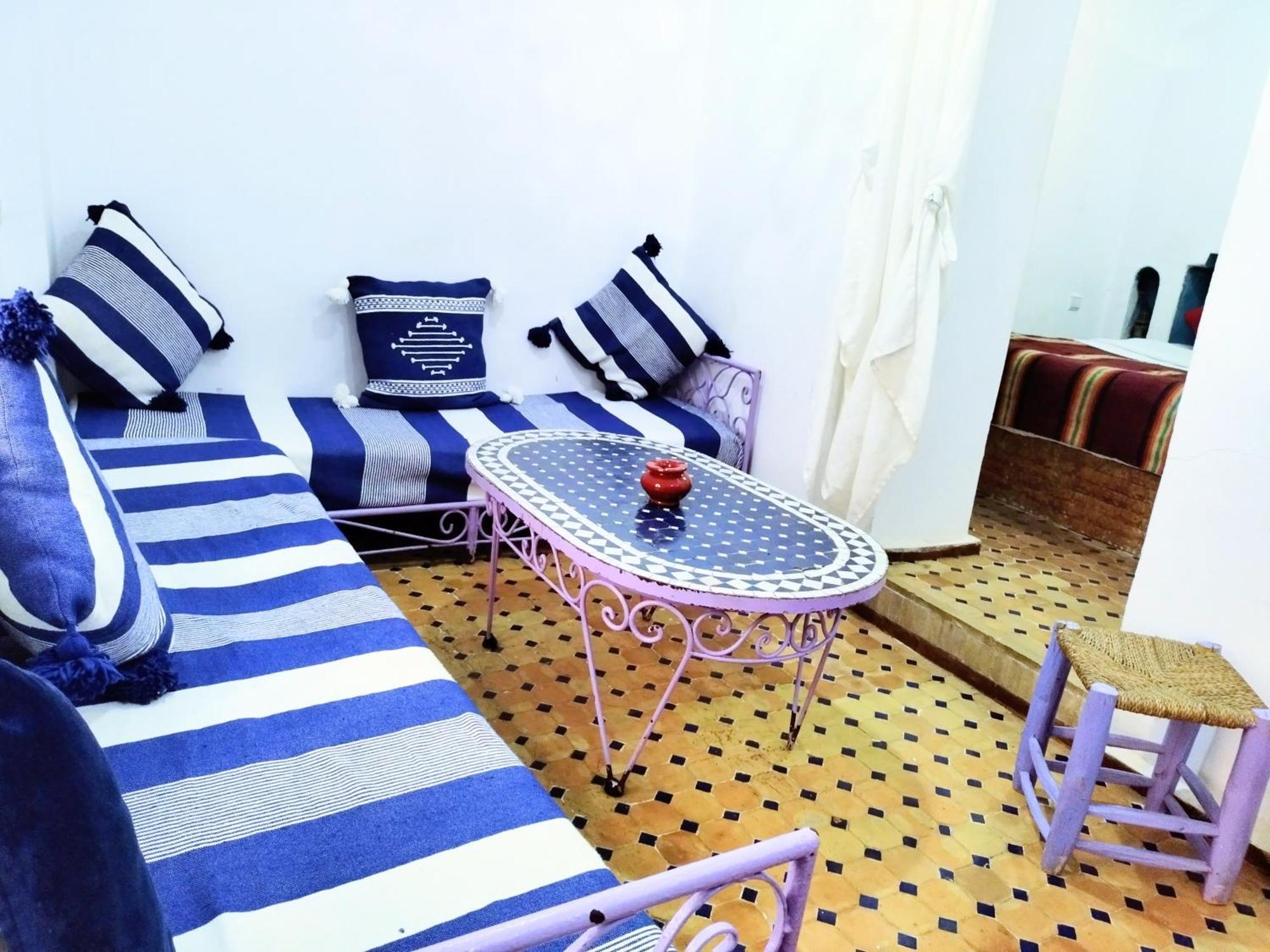 Dar Imran Apartment Есувейра Екстериор снимка